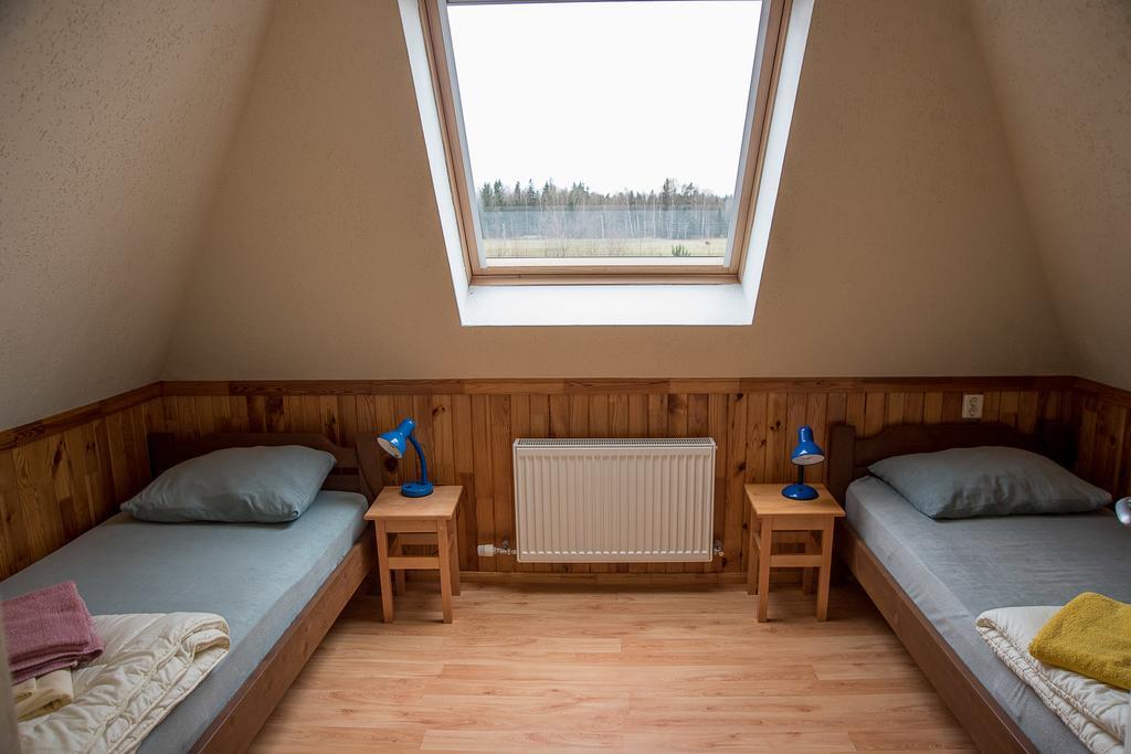 Готель Fox House Pelci Екстер'єр фото